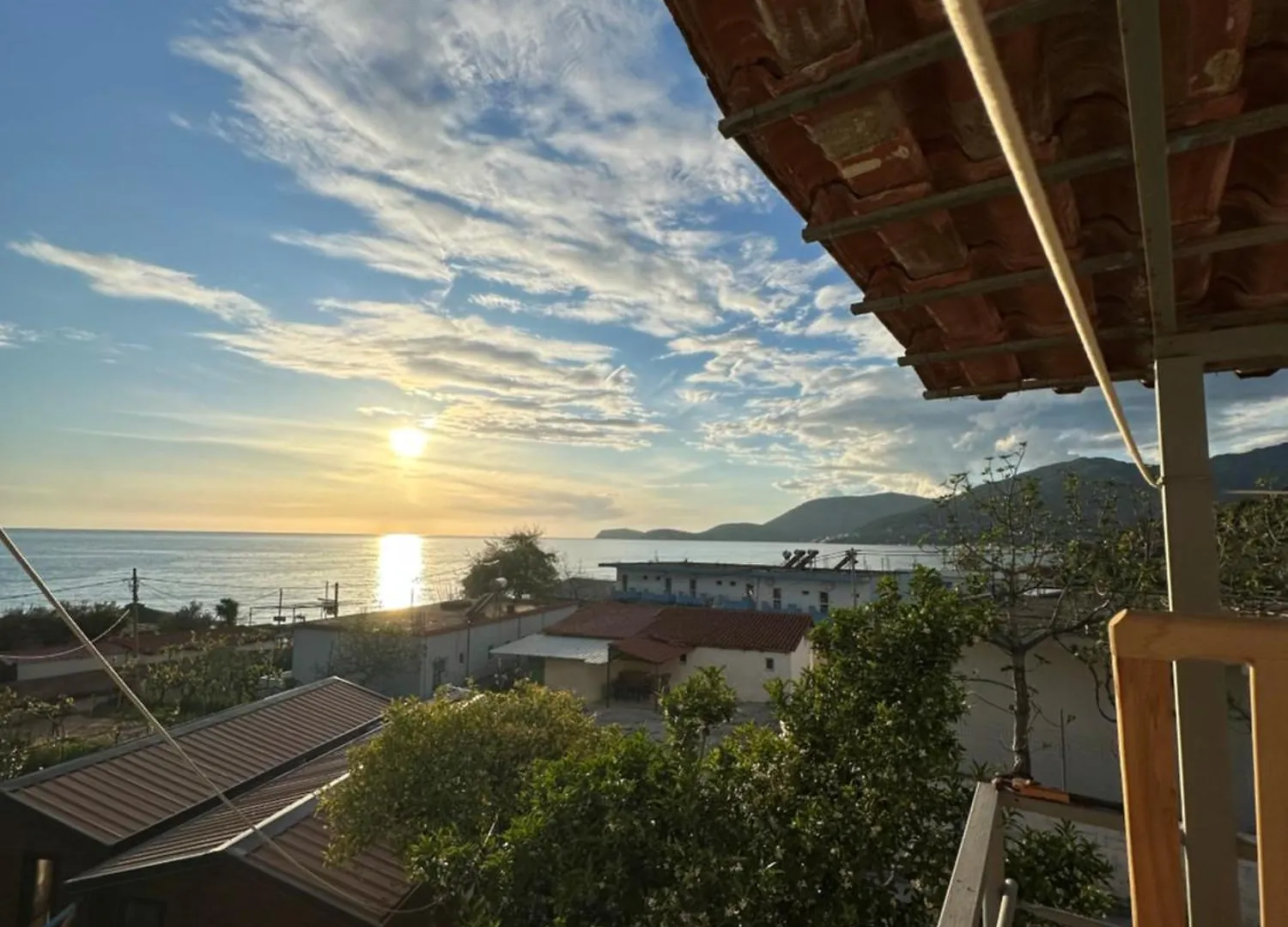 Gasthuis Tony Home Borsh Albanië